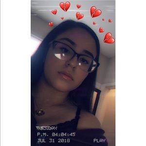 Meet your Posher, Meleny